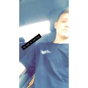 Meet your Posher, Max